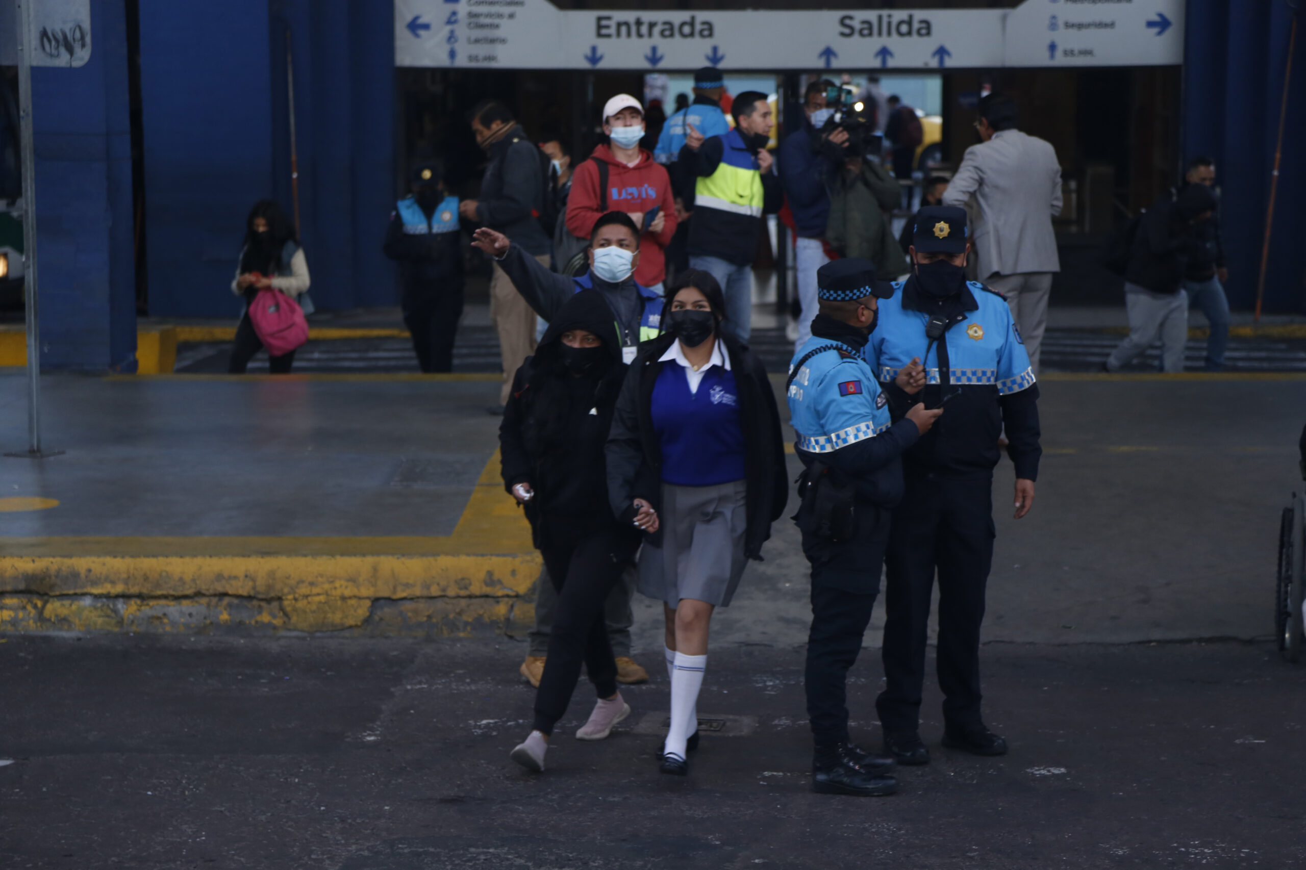 Estudiantes y trabajadores formarán parte del simulacro de sismo del 24 de noviembre. Foto: Archivo / EL COMERCIO.