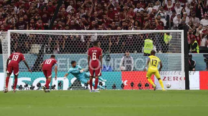 La Selección de Ecuador tuvo un intenso duelo ante Qatar en la inauguración de Mundial de Qatar. Cuatro jugadores están en observación para el partido ante los Países Bajos. Foto: Diego Pallero / EL COMERCIO