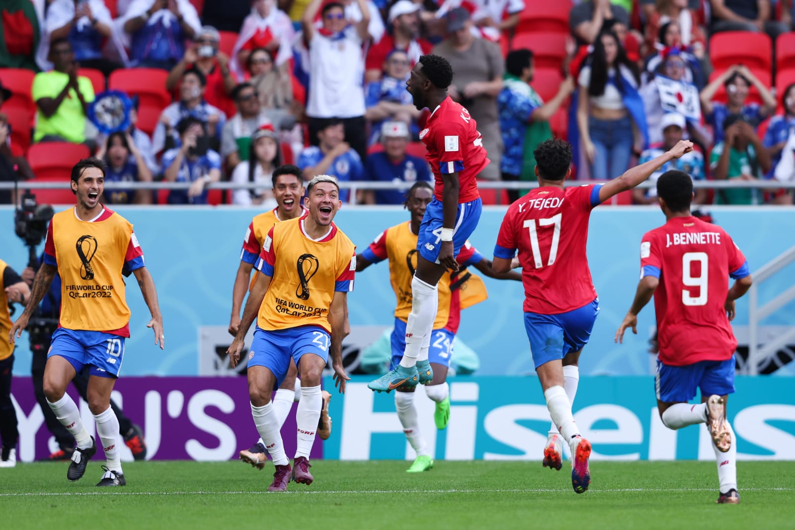 Costa Rica celebra su gol ante Japón en el Mundial de Qatar. Foto: Twitter @fifaworldcup