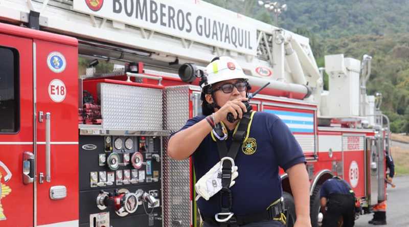Imagen referencial. Bomberos de Guayaquil suspenden sus guardias en los cuarteles. Foto: Facebook de la institución
