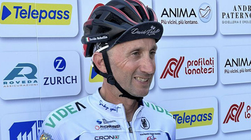 El ciclista italiano Davide Rebellin falleció, atropellado por un camión. Foto: @BiciGoga