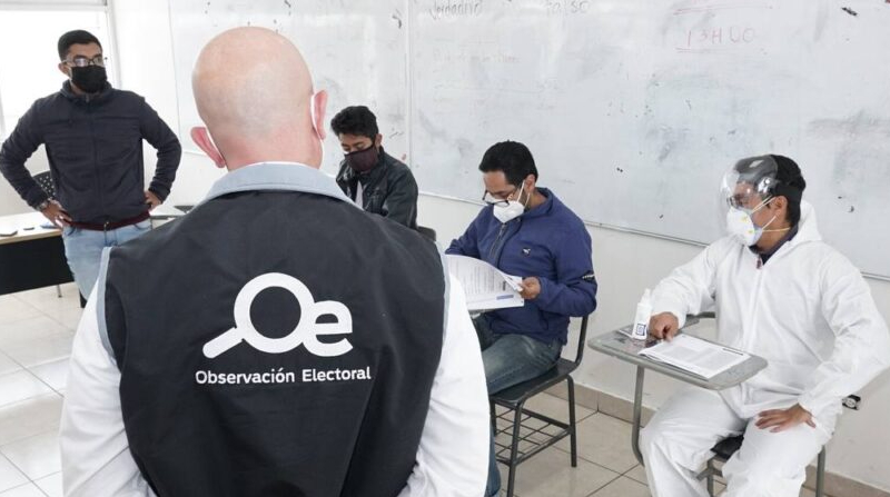 Los observadores para las elecciones de 2023 tendrán obligaciones y prohibiciones en sus funciones. Foto: CNE