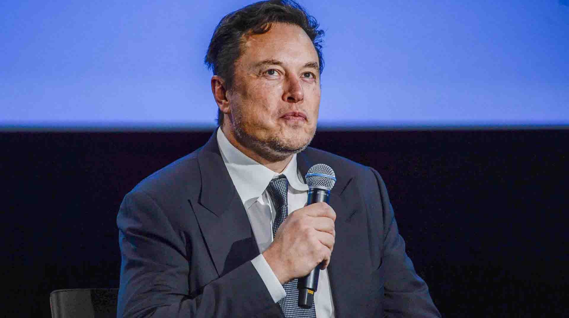 El multimillonario Elon Musk anunciará este viernes, 4 de noviembre, despidos masivos en Twitter, en uno de los primeros pasos por hacer una revisión de la empresa. Foto: EFE