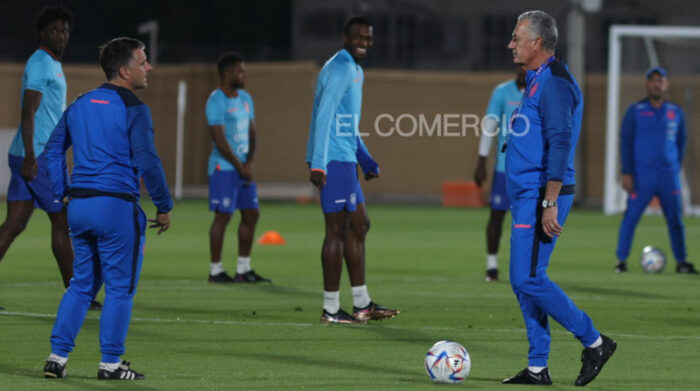 La selección de Ecuador tuvo un entrenamiento el 22 de noviembre del 2022, en el Mundial Qatar 2022. Foto: EFE