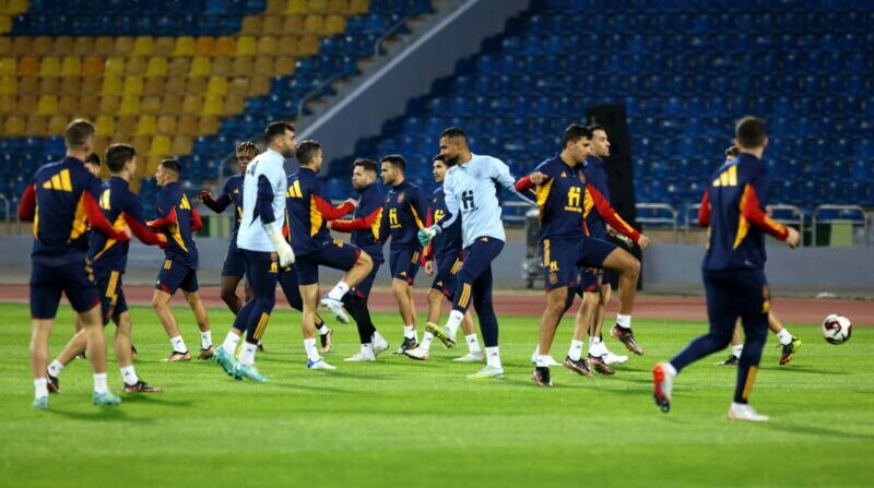 Jugadores de la selección de España, durante un entrenamiento en Qatar. Foto: EFE.
