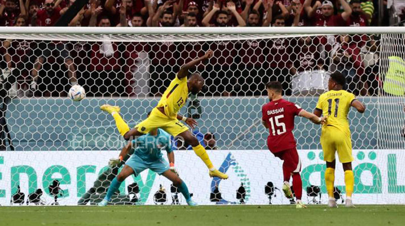 Momento del segundo gol de Énner Valencia, en el triunfo de la selección de Ecuador ante Qatar en el Mundial Qatar 2022. Foto: Diego Pallero / EL COMERCIO