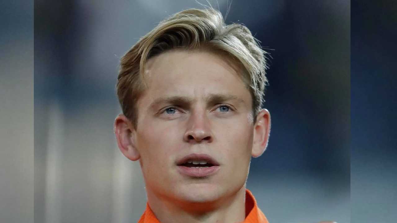 El futbolista Frenkie de Jong, centrocampista de Países Bajos. Foto: Facebook del futbolista