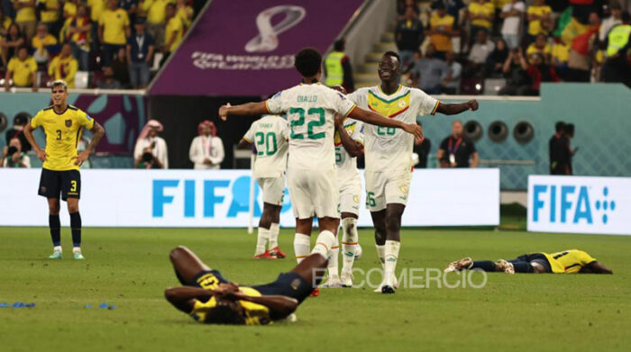 Tras el pitazo final, los jugadores de Ecuador se quedaron consternados tras la derrota con Senegal. Foto: Diego Pallero / EL COMERCIO