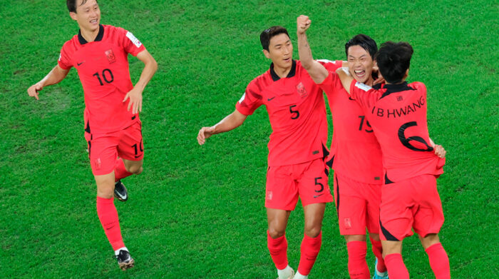 Corea del Sur clasificó a los octavos de final del Mundial Qatar 2022 luego de vencer a Portugal en la última jornada. Foto: EFE