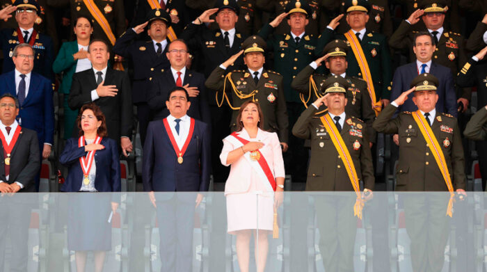 Pese a ser la Vicepresidenta del país por más de un año, la vida y las ideas concretas de Dina Boluarte son una incógnita para la mayoría de peruanos. Foto: EFE