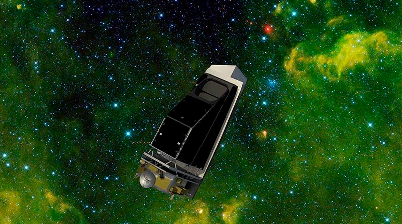Ilustración del NEO Surveyor de la NASA comparado con una observación infrarroja de un campo estelar realizada por la misión WISE. Foto: Europa Press