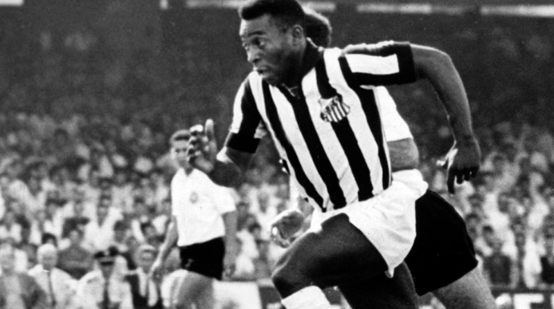 Pelé se dedicó a cumplir varias actividades después de su retiro como futbolista profesional. Foto: Instagram @pele