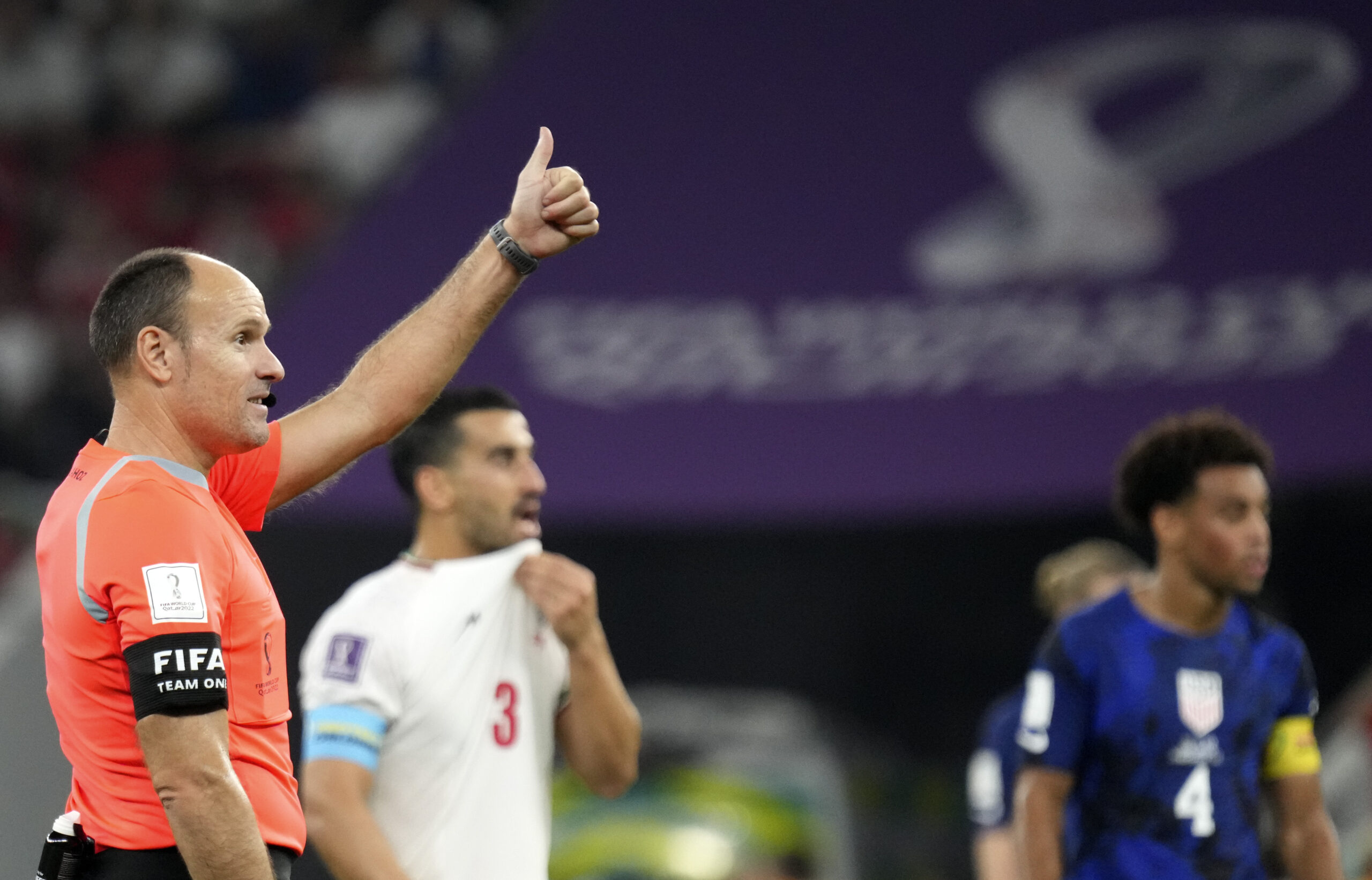 El árbitro Antonio Mateu Lahoz dirigirá el partido entre Países Bajos y Argentina en el Mundial Qatar 2022. Foto: Xinhua.