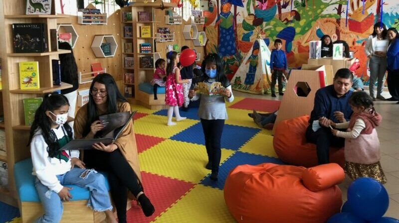 En Llano Grande se realizó la inau­guración de los espacios de lectura infanto-juveniles, que tuvieron gran acogida. Foto: Cortesía.