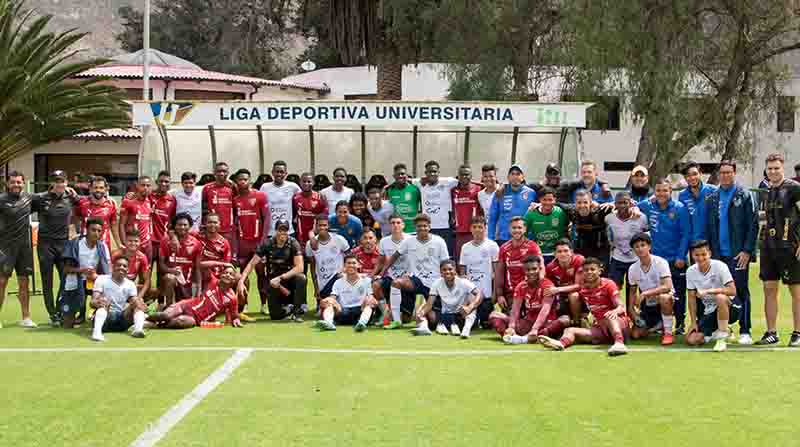 Liga de Quito cumple partidos amistosos en su pretemporada. Foto: Twitter