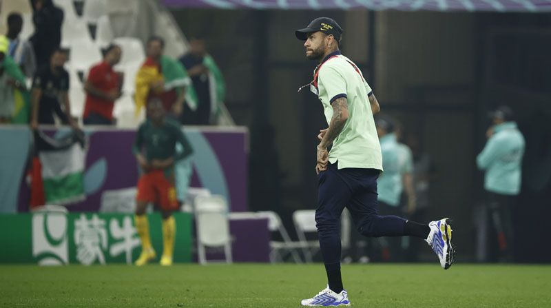 Neymar se recuperó y se entrena para jugar en la Selección de Brasil en octavos, anunció el DT Tite. Foto: EFE