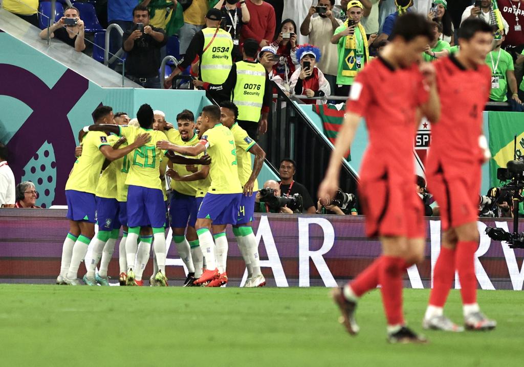La Selección de Brasil festeja uno de su goles ante Corea del Sur. Foto: Diego Pallero / EL COMERCIO