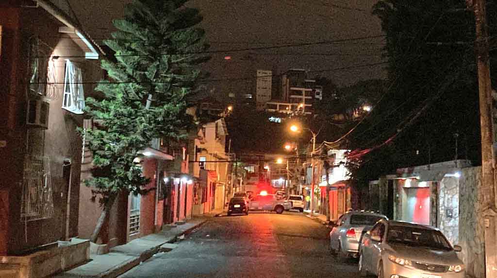 La madrugada de este jueves, 29 de diciembre de 2022, se registró una explosión en Urdesa, al norte de Guayaquil. Foto: Cortesía