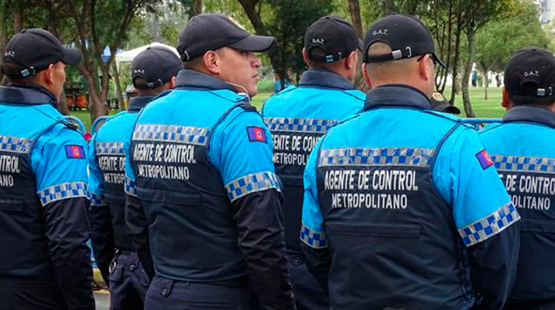 Imagen referencial. Los Agentes de Control de Quito rechazaron la agresión contra uno de sus uniformados. Foto: Agentes Control Quito