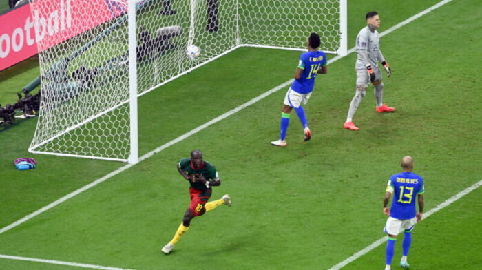 La selección de Camerún sorprendió y le ganó a Brasil, pero no le alcanzó para pasar a octavos de final. Foto: EFE.