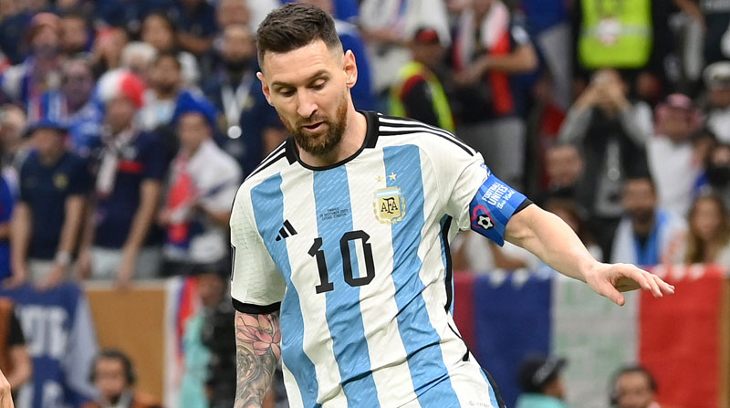 La camiseta de la Selección de Argentina se modificará por la estrella del campeón del Mundial Qatar 2022. Foto: Twitter Selección de Argentina