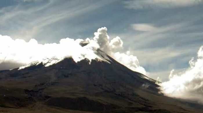 El volcán Cotopaxi es monitoreado de manera permanente. Foto: Cortesía IG