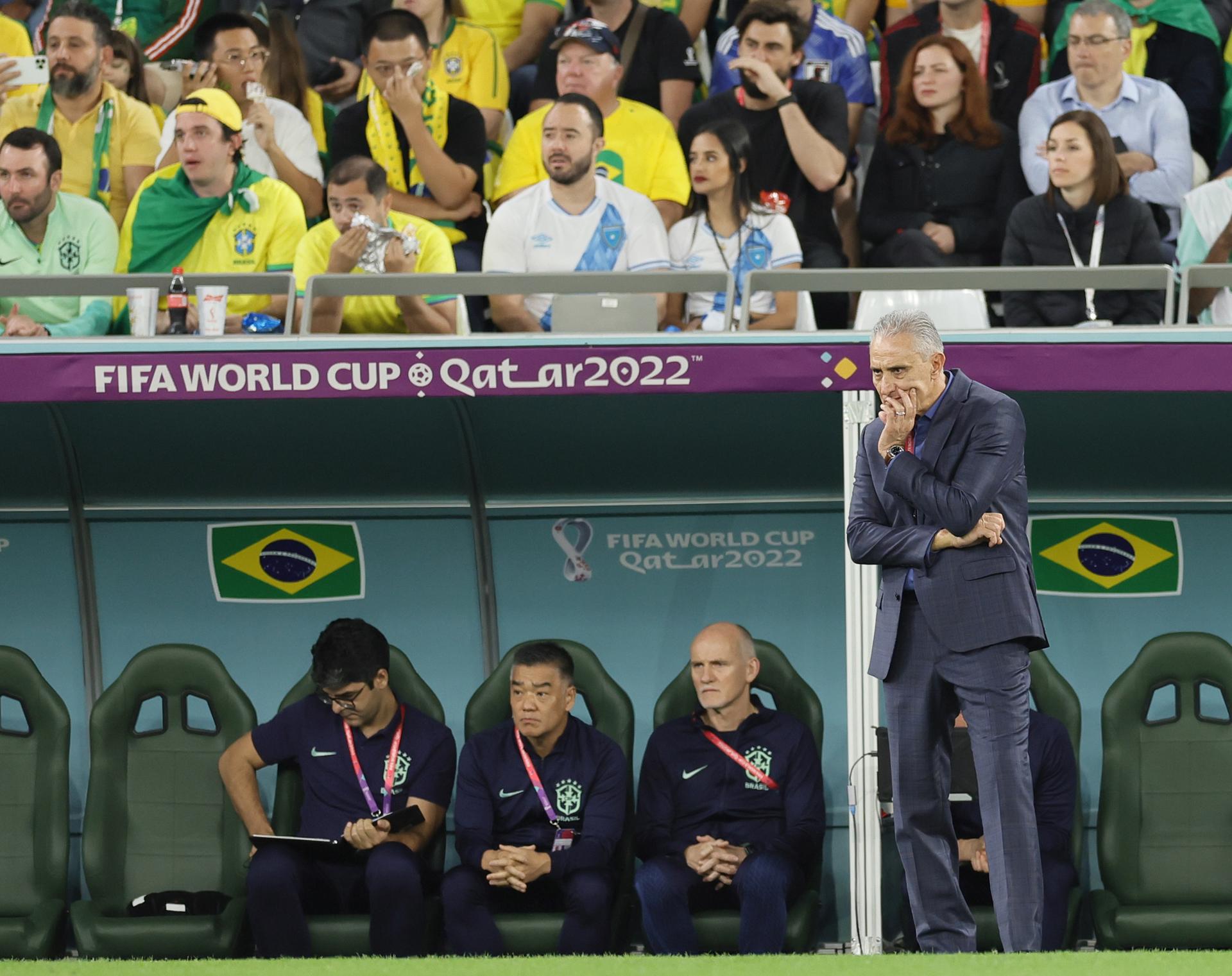 Tite durante el partido entre Brasil y Croacia en el Mundial de Qatar 2022. Foto: Agencia EFE
