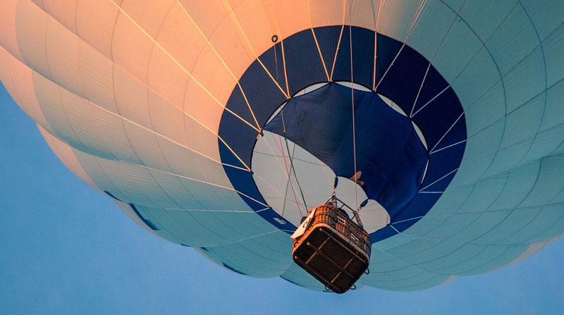Imagen referencial. El ECU 911 informó sobre el incidente con el globo aerostático, pero señaló que no se registraron personas afectadas. Foto: Pixabay