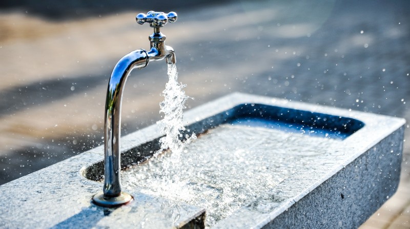 El cronograma de suspensión de agua seguirá vigente este jueves 22 de diciembre de 2022 y se extenderá hasta el próximo 31. Foto: Pixabay