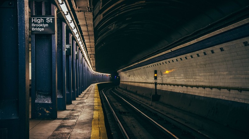 Un hombre y una mujer fueron arrollados en el metro de Nueva York en Estados Unidos. Foto: Pixabay