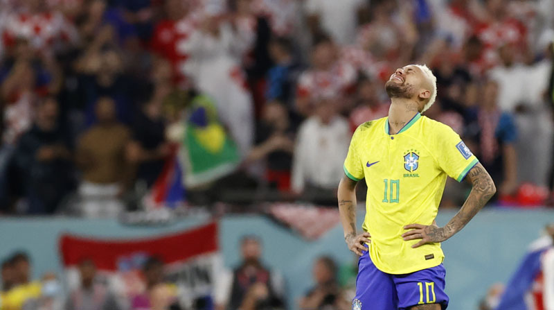 El llanto de Neymar representa el dolor de la Selección de Brasil, que quedó eliminada del Mundial Qatar 2022, luego del partido contra Croacia. Foto: EFE