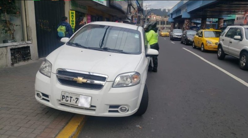 La Agencia Metropolitana de Tránsito anunció las infracciones más comunes que cometen los ciudadanos. Foto: Quito Informa