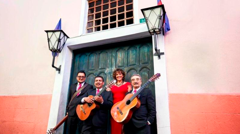 El jueves 15 de diciembre el Grupo Yavirac llegará al Hogar geriátrico plenitud – Ciudad de la Alegría a partir de las 10:00. Foto: QuitoInforma