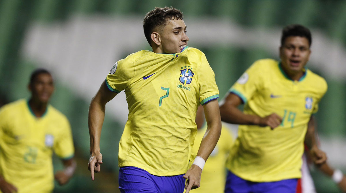 Jugadores de Brasil festejan un gol en el Sudamericano Sub 20. Foto: @CBF_Futebol