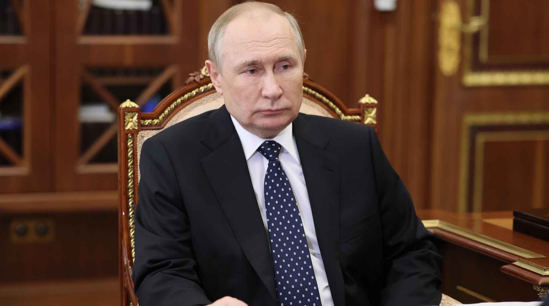 Vladímir Putin ordena un alto el fuego de 36 horas a partir del mediodía del viernes 6 de enero de 2023. Foto: EFE