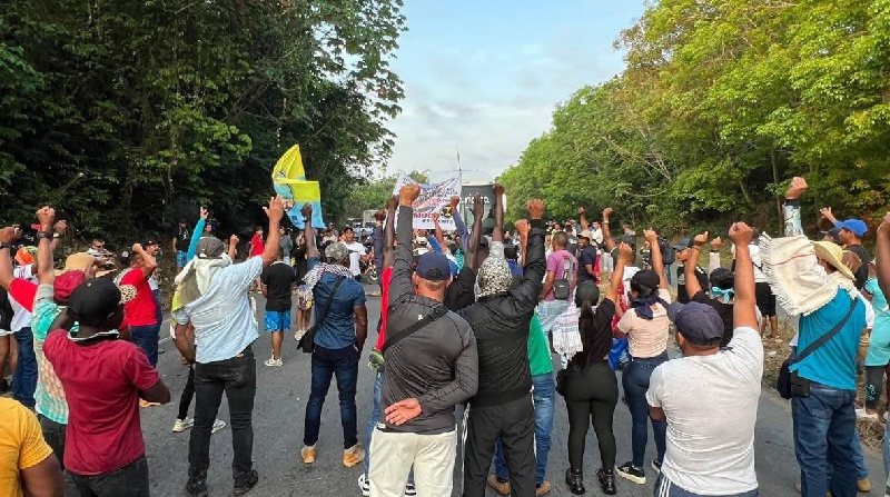 Las protestas realizadas en Córdoba, Sucre, la Guajira y Santander dejan incomunicados a sus habitantes. Foto: Congreso de los pueblos Colombia