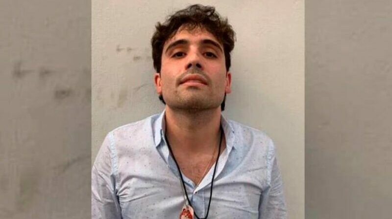 El hijo de 'El Chapo' Guzmán se encuentra detenido por autoridades mexicanas. Foto: Twitter.