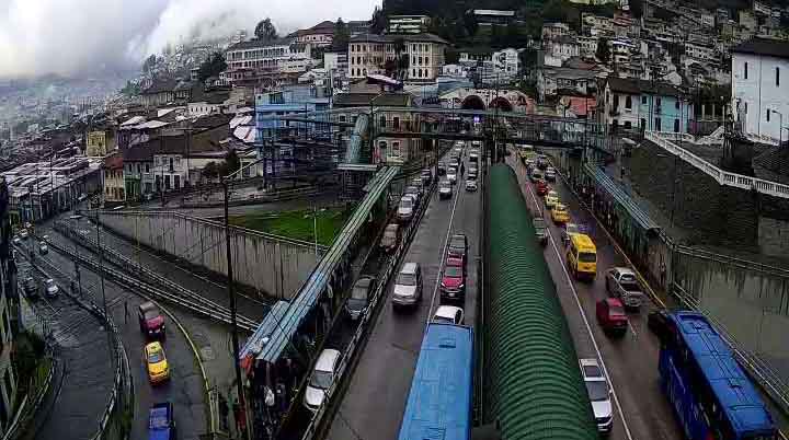 El ECU 911 alerta de la congestión vehicular que se registra en varias zonas de Quito este jueves, 19 de enero de 2023. Foto: Twitter ECU 911