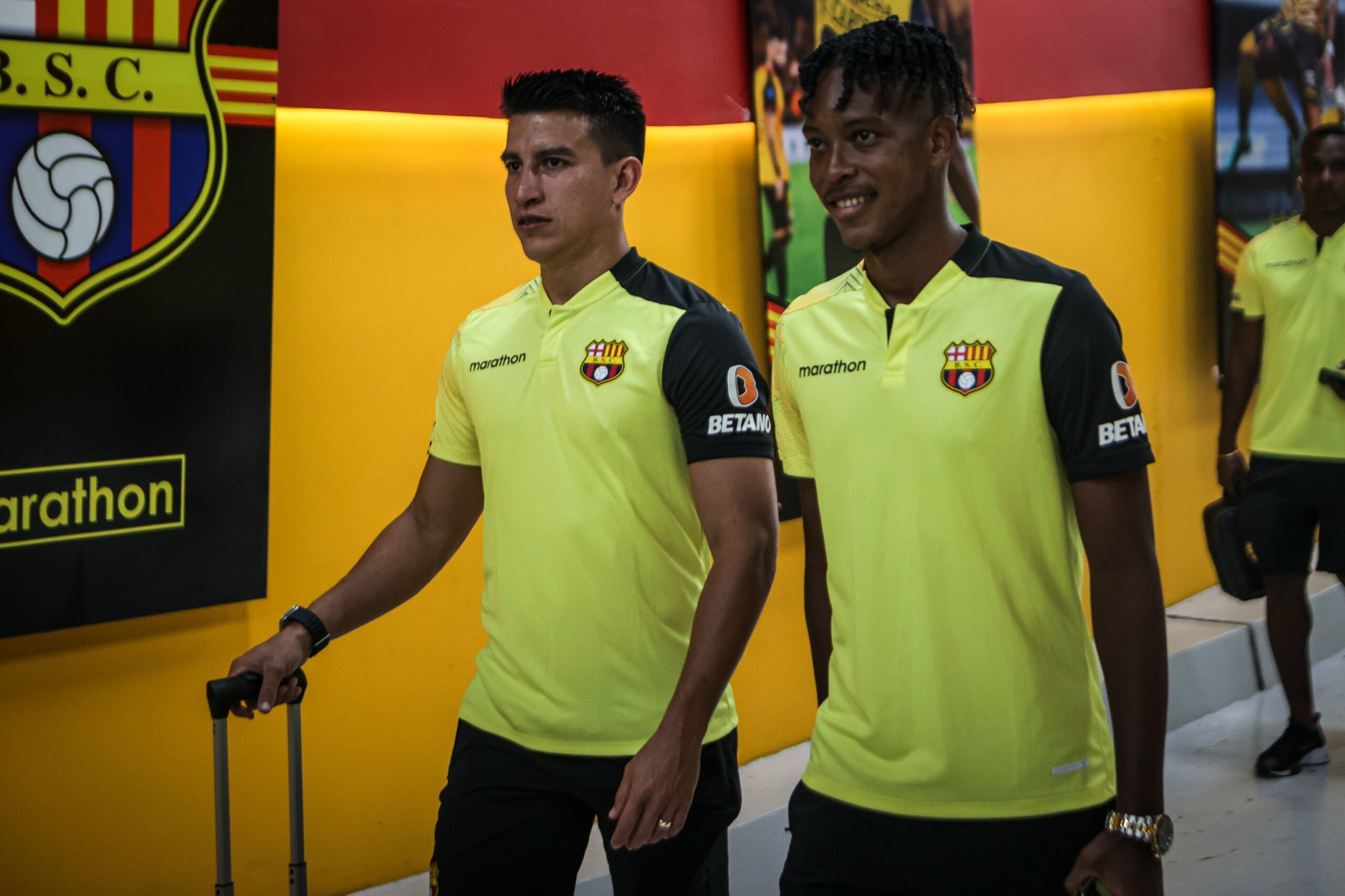 Los jugadores de Barcelona antes del inicio de la Noche Amarilla. Foto: Barcelona SC