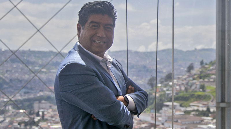 #SiYoFueraAlcalde: El candidato Jorge Yunda habla de su plan de trabajo para la Alcaldía de Quito. Foto: Julio Estrella /EL COMERCIO