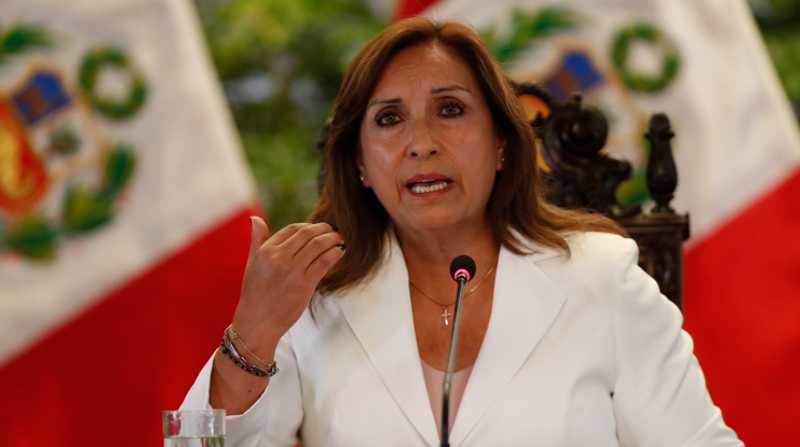 Presidenta de Perú pide tregua a los manifestantes. Foto: EFE