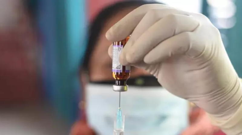 La Dirección de Vigilancia de la Salud indicó que el caso de sarampión ocurrió en septiembre en un menor de un año de edad que recibió la vacuna antisarampión. Foto: Agencia Europa Press