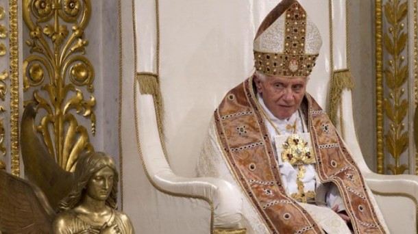 El papa emérito Benedicto XVI fue considerado uno de los grandes teólogos del siglo XX y parte del XXI. Foto: EFE