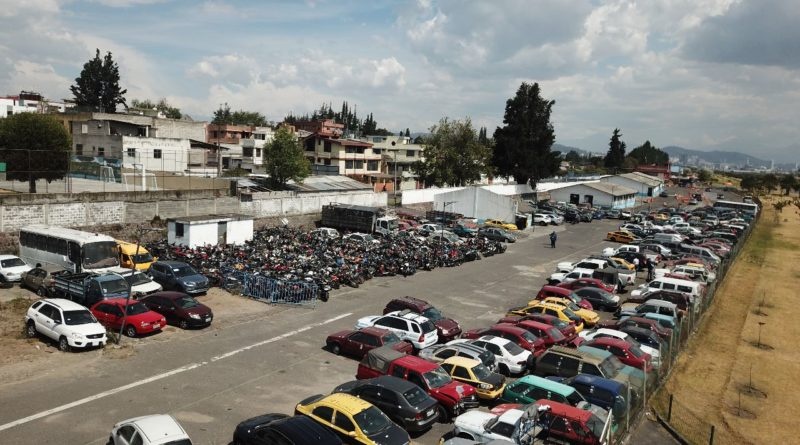 En Quito hay nueve centros de retención vehicular. Foto: Municipio de Quito