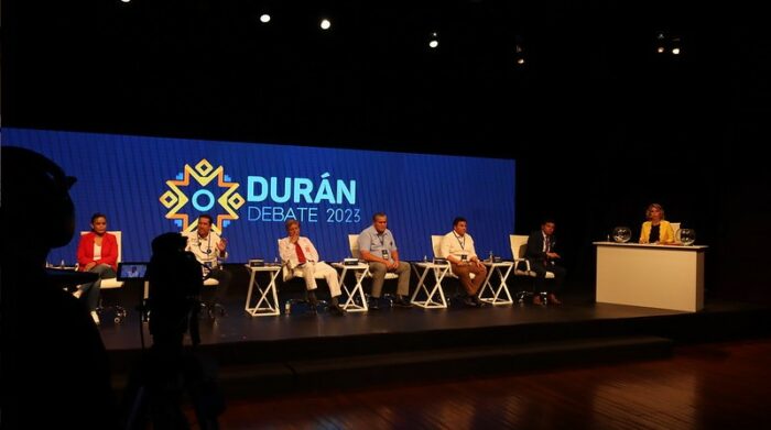 Se programó para este 14 de enero el debate entreo 12 aspirantes a la alcaldía de Durán. Foto: Cortesía