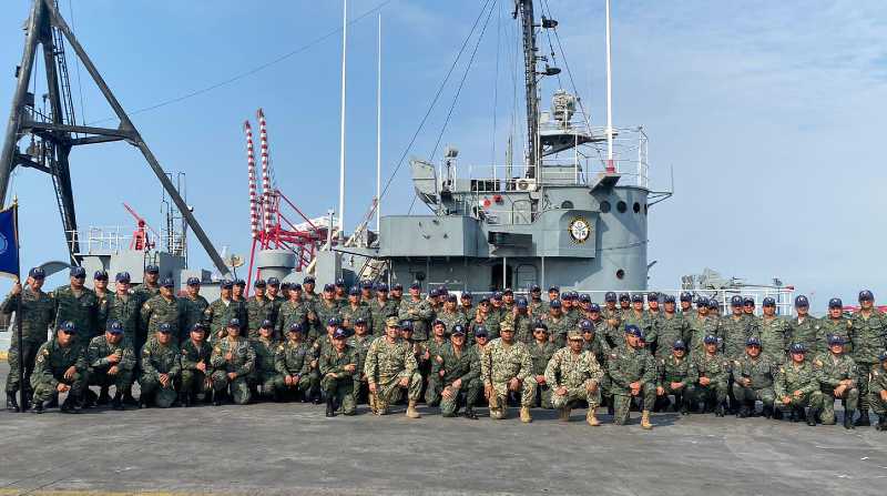 Imagen referencial. Bandas criminales captan a integrantes de la Armada de Ecuador. Foto: Cortesía Facebook Armada del Ecuador