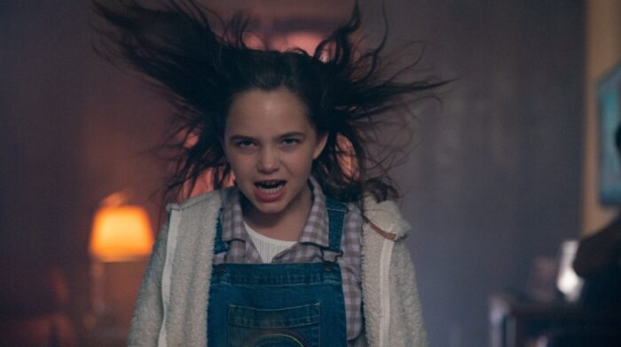 Ryan Kiera Armstrong, de 12 años, protagonizó la nueva adaptación de la obra de Stephen King. Foto: Internet