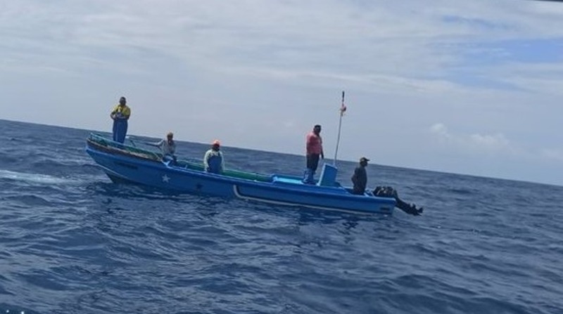 El rescate de los pescadores se produjo el domingo 22 de enero de 2023. Foto: Armada del Ecuador