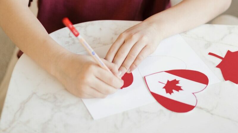 Imagen referencial. Canadá ofrece programas a extranjeros que quieran trabajar en su territorio. Foto: Pexels.