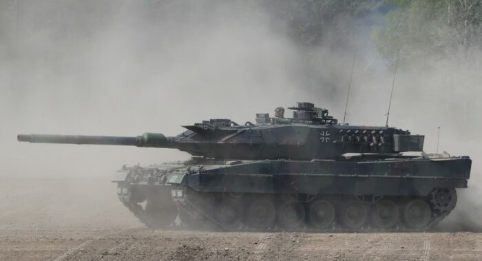 Imagen de archivo de un tanque Leopard 2 alemán. Foto: EFE